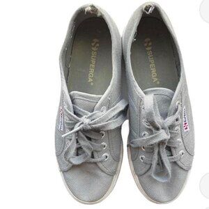 Superga platform sneakers in gray!